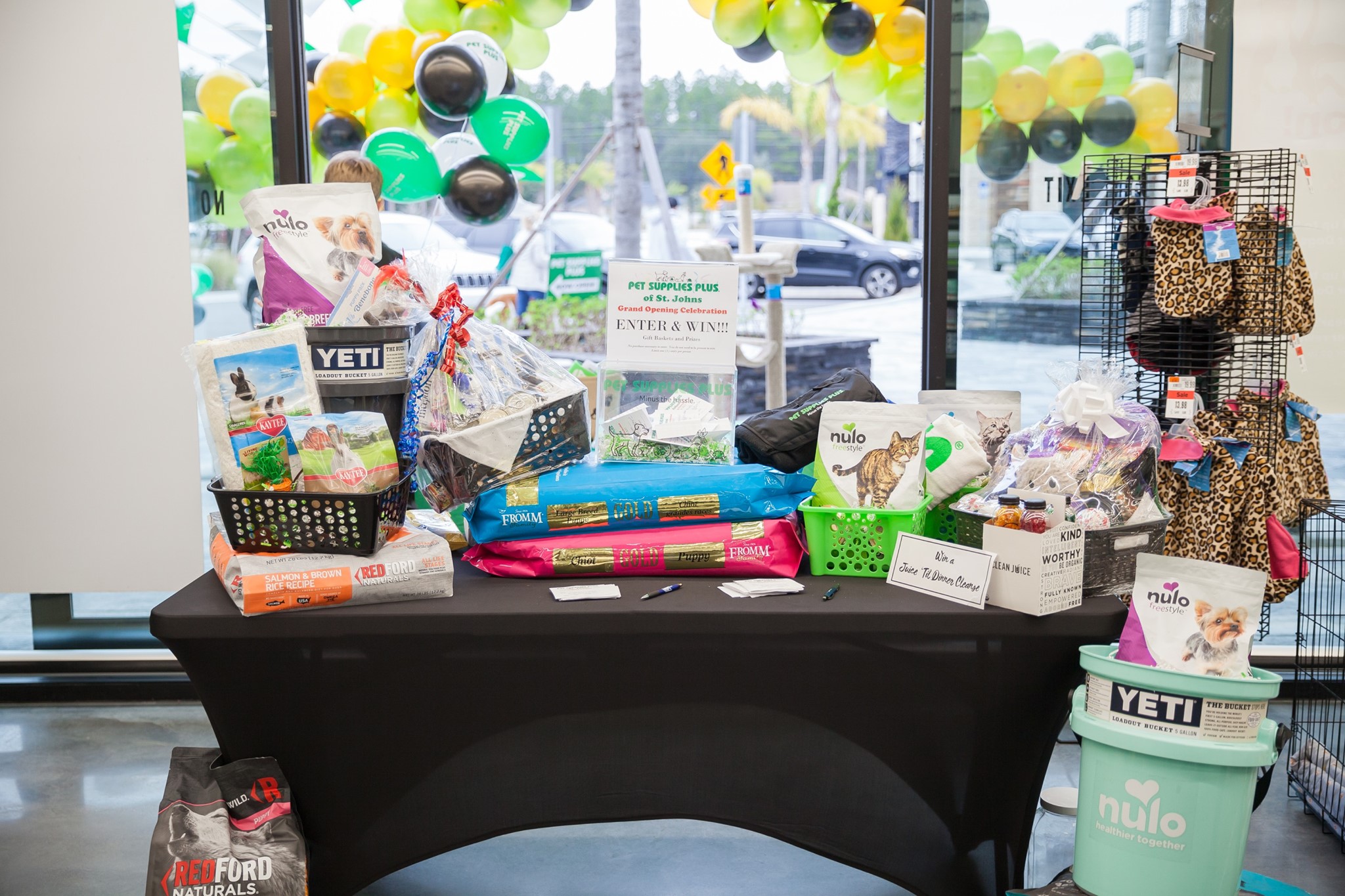 Pet Supplies Plus Grand Opening at Lakewood Sleiman Enterprises