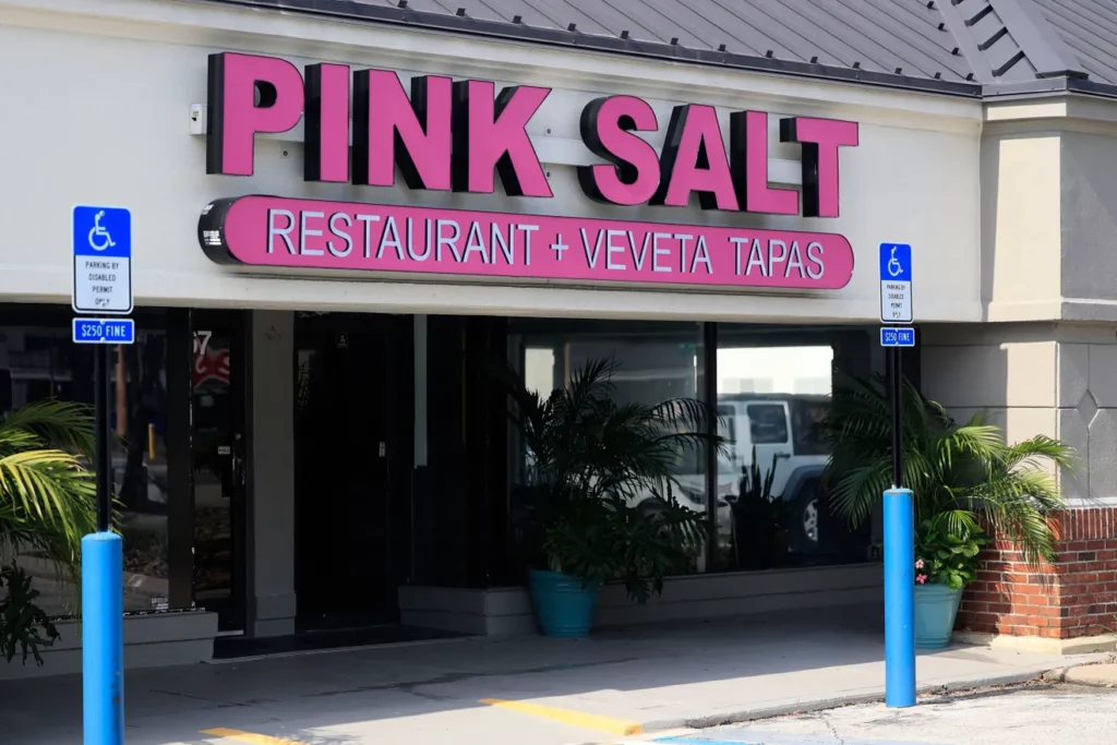 Pink Sale + Veveta Tapas Is NOW OPEN @ Lakewood Promenade!