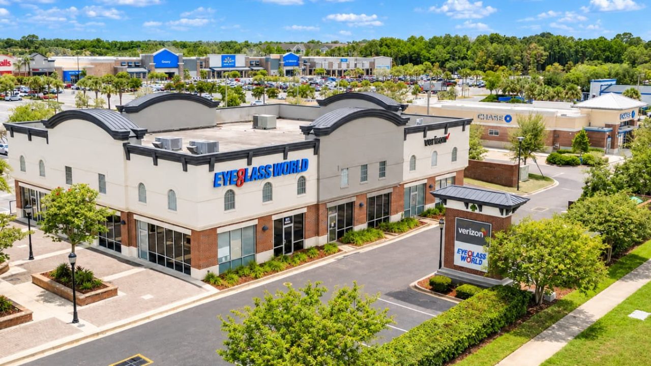 Hodges Pointe Plaza