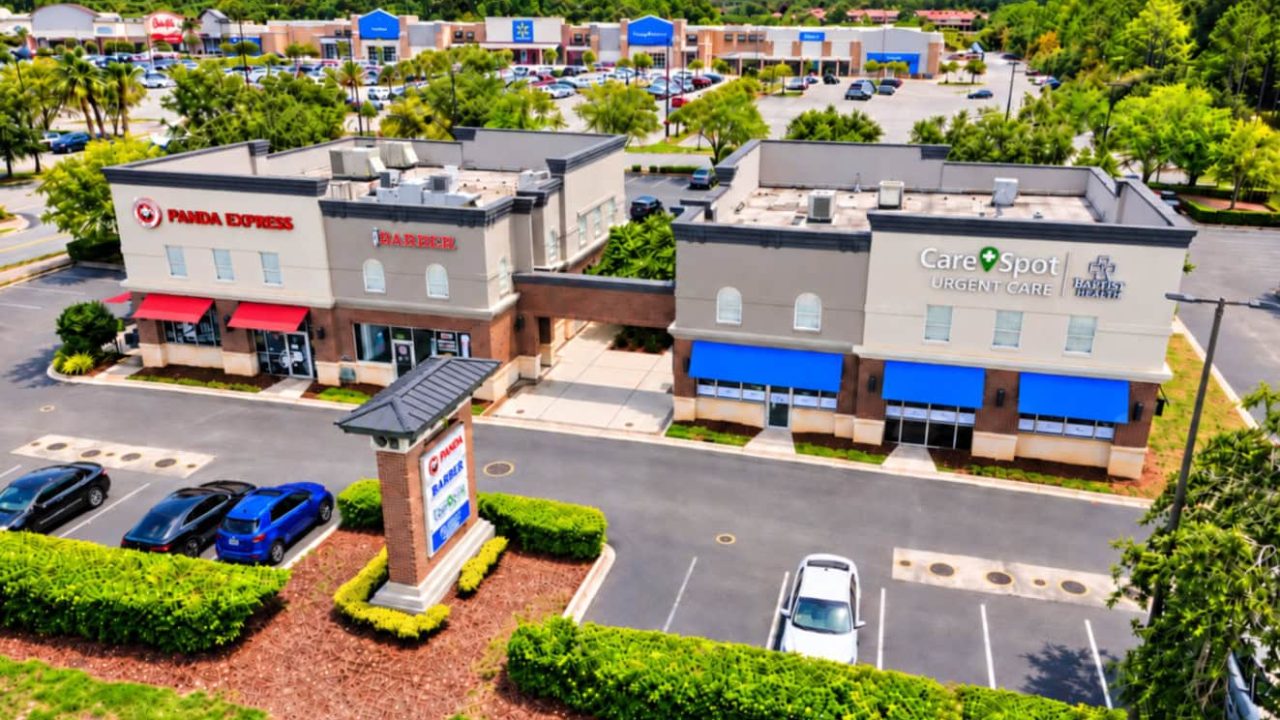 Hodges Pointe Plaza