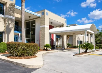 Salisbury Lakes Office Building