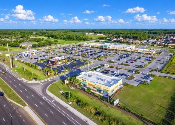 Shoppes at Trinity Lakes