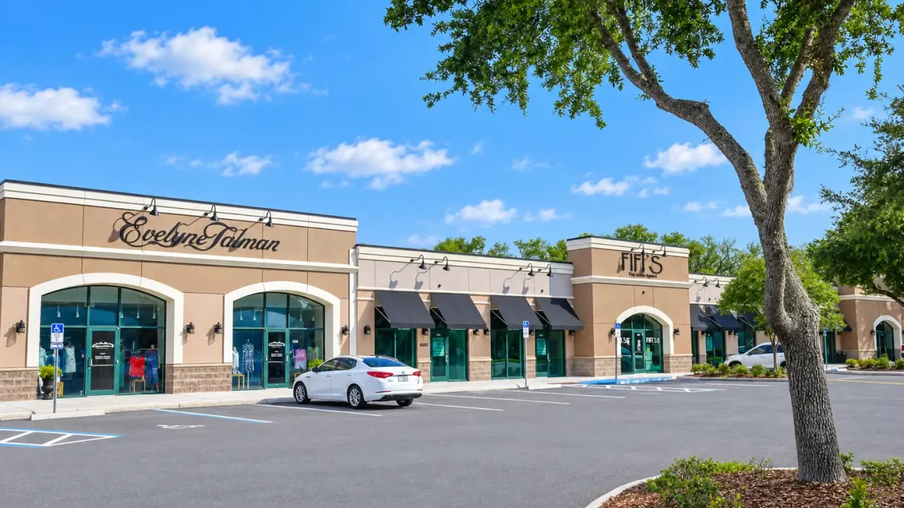 Shops at Amelia Market